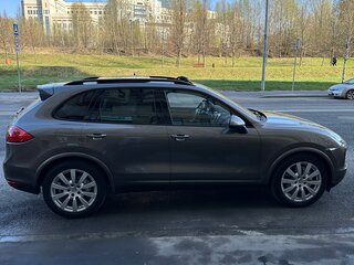 2012 Porsche Cayenne S II (958), коричневый, 1950000 рублей, вид 3