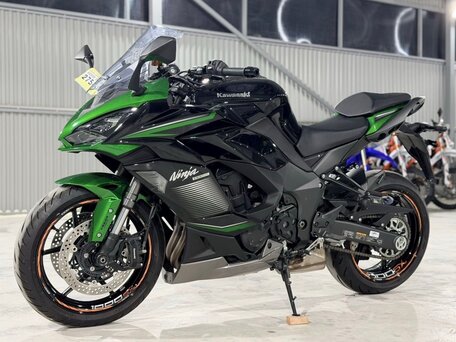 2023 Kawasaki Ninja 1000 SX, зелёный, 1280000 рублей, вид 2