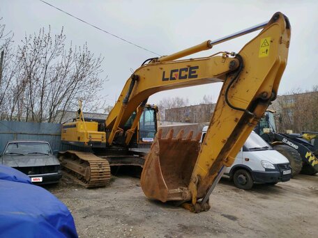 2023 LGCE E6300F, жёлтый, 8910000 рублей, вид 2