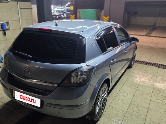 2006 Opel Astra H, серый, 360000 рублей - вид 9
