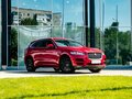 2017 Jaguar F-Pace I, красный, 1910000 рублей - вид 4