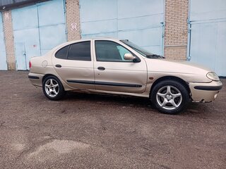 2001 Renault Megane I Рестайлинг, бежевый, 390000 рублей, вид 2