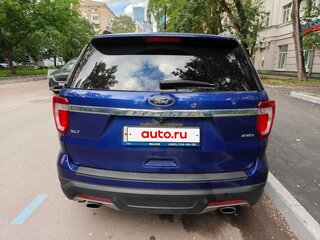 2018 Ford Explorer V Рестайлинг 2, синий, 3150000 рублей, вид 3