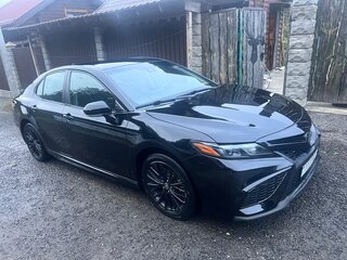 2022 Toyota Camry US Market VIII (XV70) Рестайлинг, чёрный, 21000000 рублей, вид 3