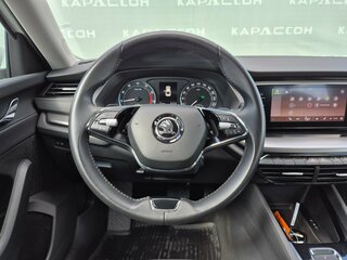 2021 Skoda Octavia IV (A8), белый, 2320000 рублей, вид 5