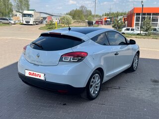 2012 Renault Megane III Рестайлинг, белый, 890000 рублей, вид 4
