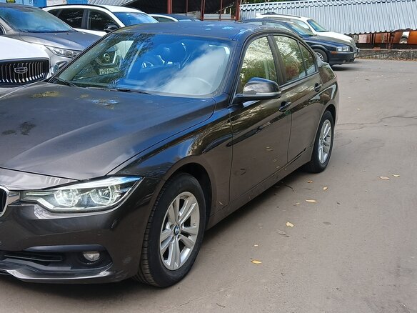 2018 BMW 3 серии 318i VI (F3x) Рестайлинг, коричневый, 1950000 рублей