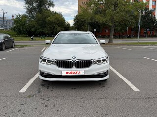 2018 BMW 5 серии 530e xDrive VII (G30/G31/G38), белый, 3400000 рублей, вид 3