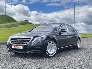 2015 Mercedes-Benz Maybach S-Класс 500 I (X222), чёрный, 4600000 рублей, вид 3