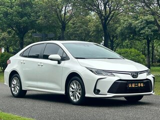 2023 Toyota Corolla XII (E210), белый, 1432707 рублей, вид 3