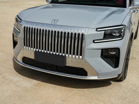 2026 Zeekr 8X 70 kWh, серебристый, 10950000 рублей, вид 4