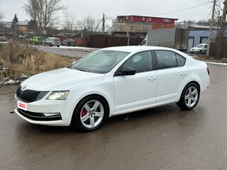 2019 Skoda Octavia III (A7) Рестайлинг, белый, 1880000 рублей, вид 2