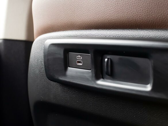 2021 BMW X5 30d IV (G05/G18), чёрный - вид 27