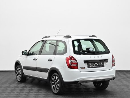 2025 Lada (ВАЗ) Granta Cross I Рестайлинг, белый, 899000 рублей, вид 4