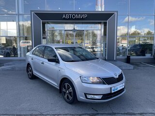 2017 Skoda Rapid I, серебристый, 880000 рублей, вид 3