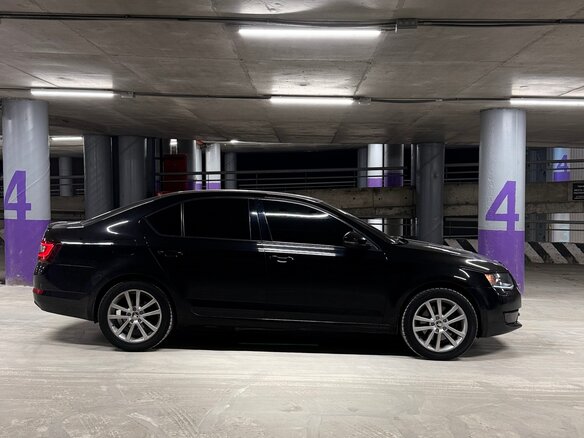 2014 Skoda Octavia III (A7), чёрный, 1470000 рублей - вид 2