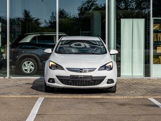 2013 Opel Astra GTC J Рестайлинг, белый, 955000 рублей, вид 2