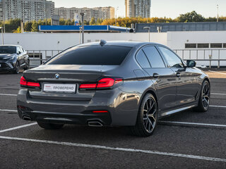 2021 BMW 5 серии 530i VII (G30/G31/G38) Рестайлинг, серый, 4247000 рублей, вид 5