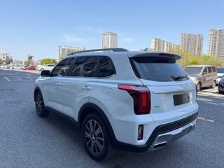 2022 Kia Sportage V, белый, 2650666 рублей, вид 4