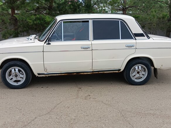 1996 Lada (ВАЗ) 2106 5-speed, бежевый, 85000 рублей - вид 3