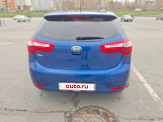 2013 Kia Rio 4-speed III, синий, 800000 рублей, вид 5