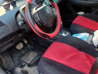 2008 Citroen C4 I, чёрный, 220000 рублей, вид 2