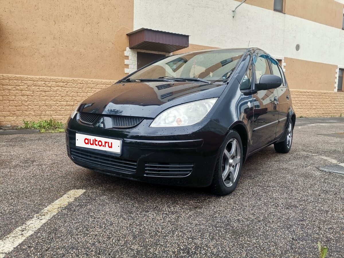 Открыть фотографии: Mitsubishi Colt VI (Z20/Z30)