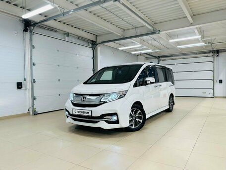 Honda Stepwgn V