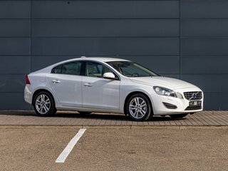 2012 Volvo S60 II, белый, 1295000 рублей, вид 3