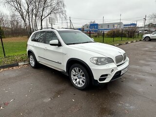 2010 BMW X5 30d II (E70) Рестайлинг, белый, 2490000 рублей, вид 3