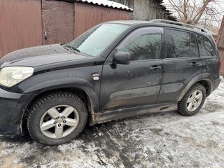2005 Toyota RAV4 II (XA20) Рестайлинг, чёрный, 889000 рублей, вид 4