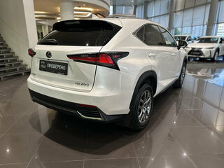 2020 Lexus NX 200 I Рестайлинг, серебристый, 3566000 рублей, вид 5
