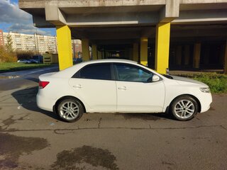 2012 Kia Cerato 6-speed II, белый, 709000 рублей, вид 4
