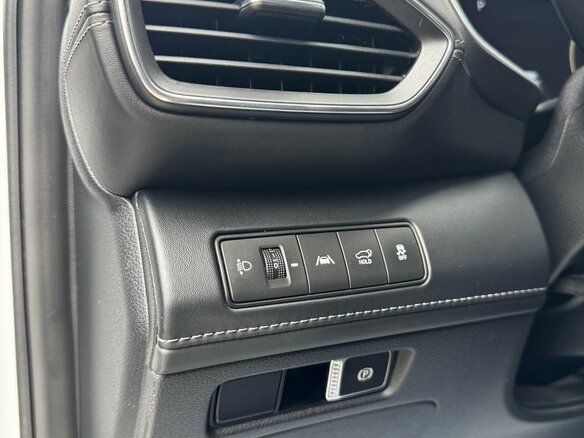 2021 Hyundai Santa Fe IV Рестайлинг, белый, 3950000 рублей - вид 28
