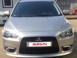 2011 Mitsubishi Lancer X Рестайлинг, серебристый, 1300000 рублей, вид 3