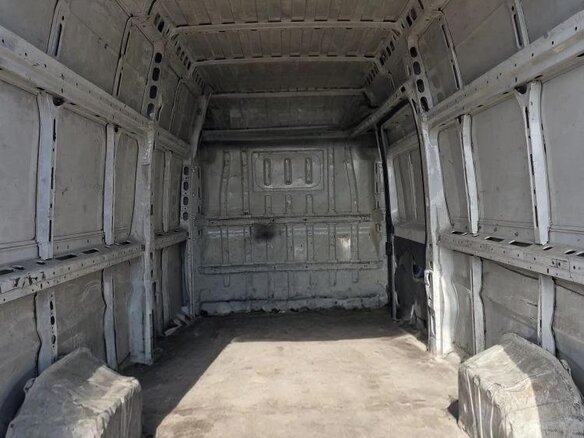 2012 Citroen Jumper, белый, 1400000 рублей - вид 4