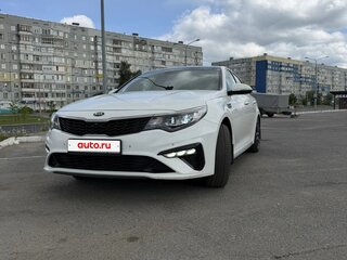 2019 Kia Optima IV Рестайлинг, белый, 2100000 рублей, вид 2