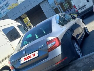 2018 Skoda Octavia III (A7) Рестайлинг, серый, 1450000 рублей, вид 3