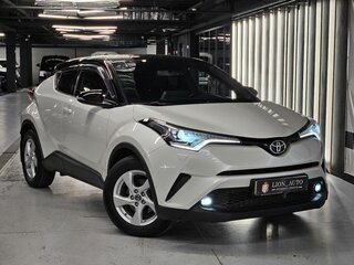 2018 Toyota C-HR I, белый, 1950000 рублей, вид 1