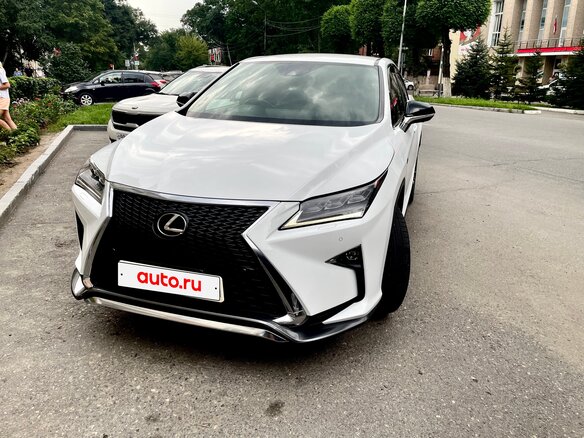 2016 Lexus RX 200t IV, белый, 3500000 рублей