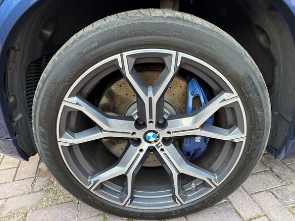2020 BMW X5 M50d IV (G05/G18), синий, 6550000 рублей - вид 39
