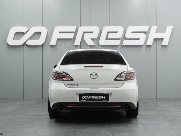 2011 Mazda 6 II (GH) Рестайлинг, белый - вид 3