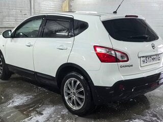 2012 Nissan Qashqai I Рестайлинг, белый, 1150000 рублей, вид 4