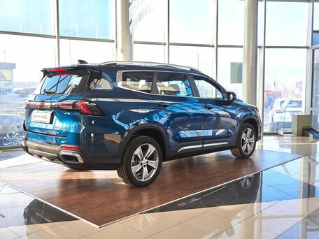 2026 Geely Okavango I Рестайлинг, синий, 4010990 рублей, вид 5