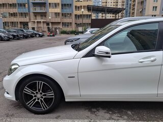 2013 Mercedes-Benz C-Класс 180 III (W204) Рестайлинг, белый, 1680000 рублей, вид 3