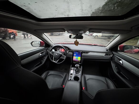 2023 JAC J7 I, красный, 1300000 рублей - вид 6