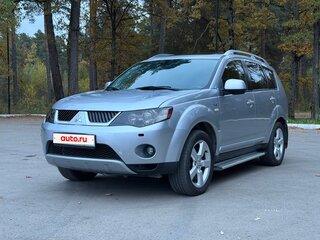 2008 Mitsubishi Outlander II, серый, 1050000 рублей, вид 2