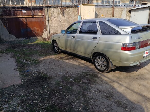 2006 Lada (ВАЗ) 2112, золотистый, 330000 рублей - вид 12
