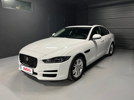 2016 Jaguar XE I, белый, 2300000 рублей, вид 1