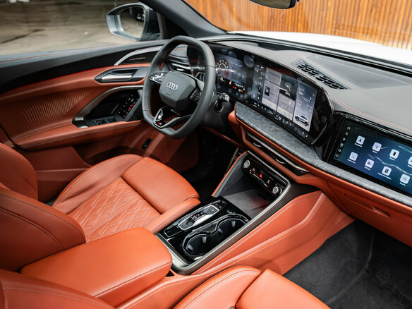 2026 Audi Q5 L III (GU), белый, 7300000 рублей - вид 7